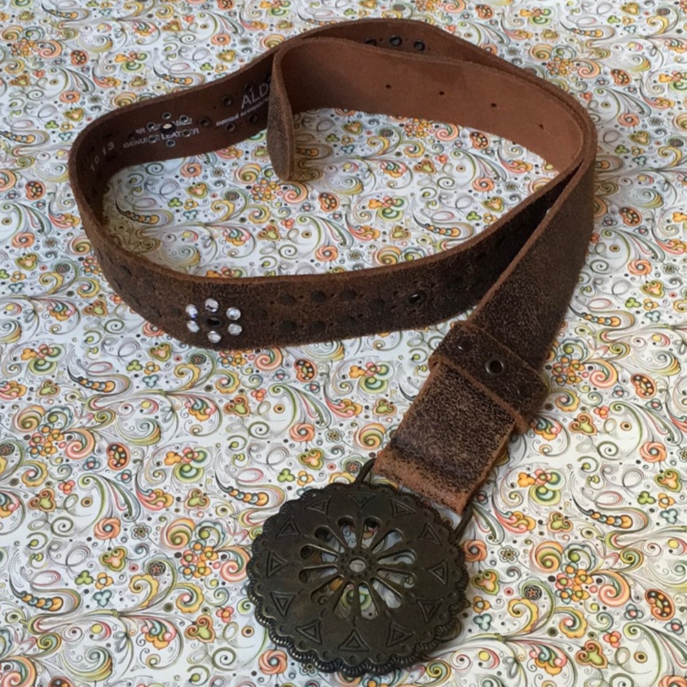 Leather Flower Rhinestone Chunky Buckle Belt